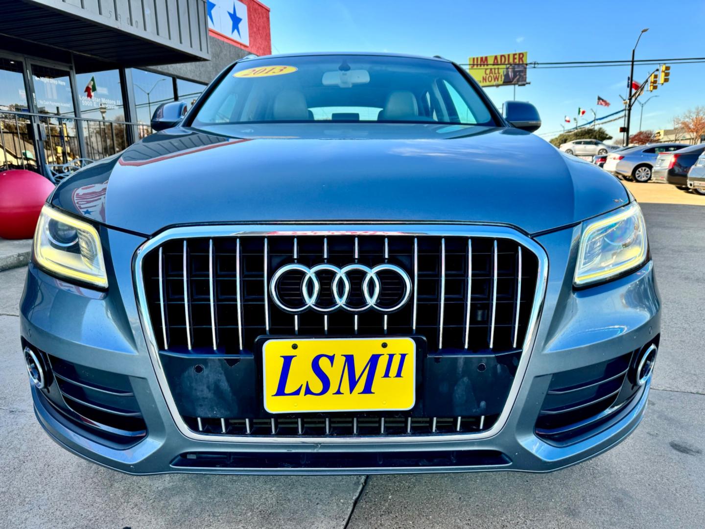 2013 GRAY AUDI Q5 PREMIUM PLUS (WA1LFAFP1DA) , located at 5900 E. Lancaster Ave., Fort Worth, TX, 76112, (817) 457-5456, 0.000000, 0.000000 - This is a 2013 AUDI Q5 PREMIUM PLUS 4 DOOR SUV that is in excellent condition. There are no dents or scratches. The interior is clean with no rips or tears or stains. All power windows, door locks and seats. Ice cold AC for those hot Texas summer days. It is equipped with a CD player, AM/FM radio, A - Photo#2